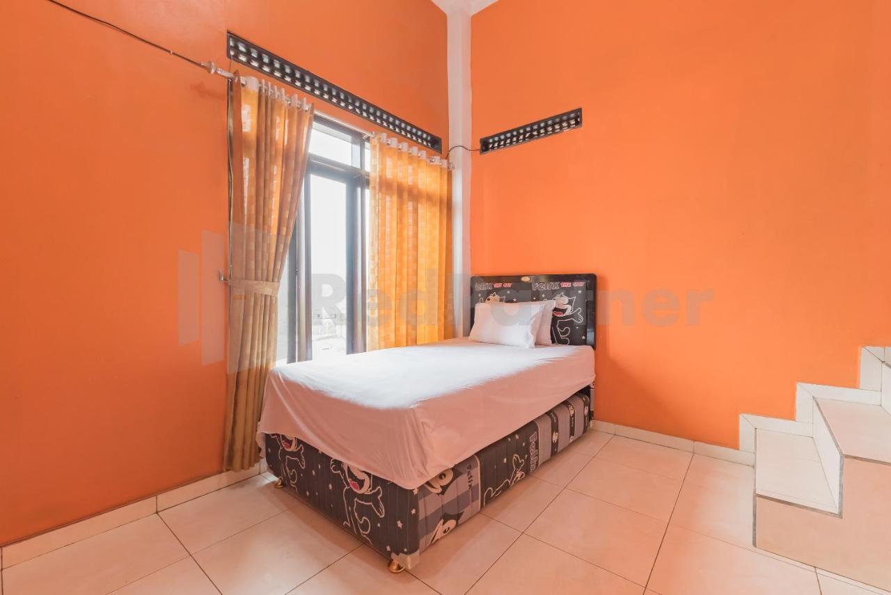 Pondok Hefi Ciwidey Mitra Reddoorz Exterior photo