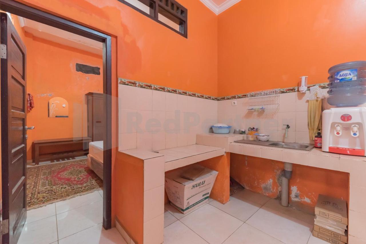 Pondok Hefi Ciwidey Mitra Reddoorz Exterior photo